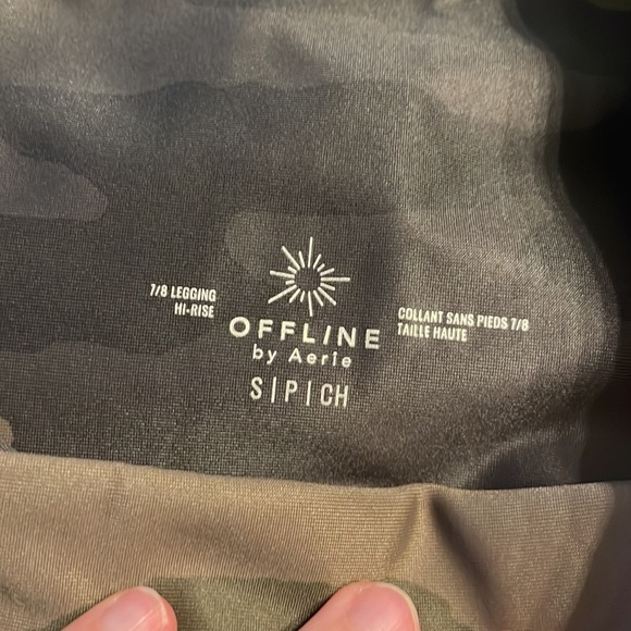 Aerie Offline camo leggings size small. Like new! - Picture 3 of 3